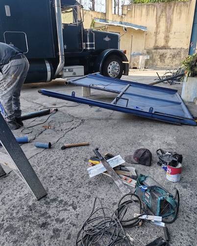 Soldadura de estructura de camión